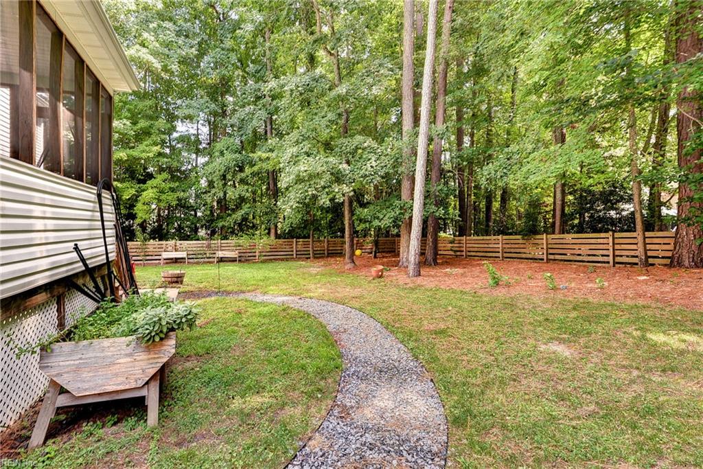 3909 Pine Bluff Ct Property Photo 45