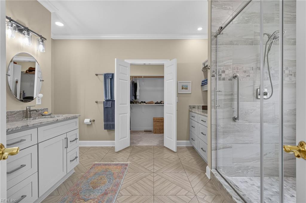 4031 Coronation Property Photo 4