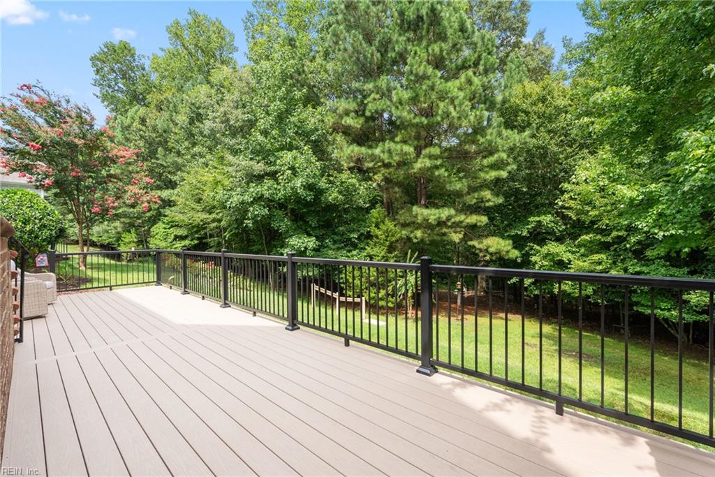 4031 Coronation Property Photo 5