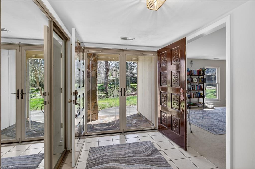 1217 Misty Hollow Way Property Photo 4