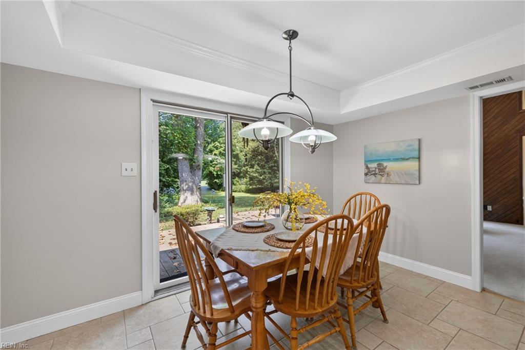 1217 Misty Hollow Way Property Photo 13