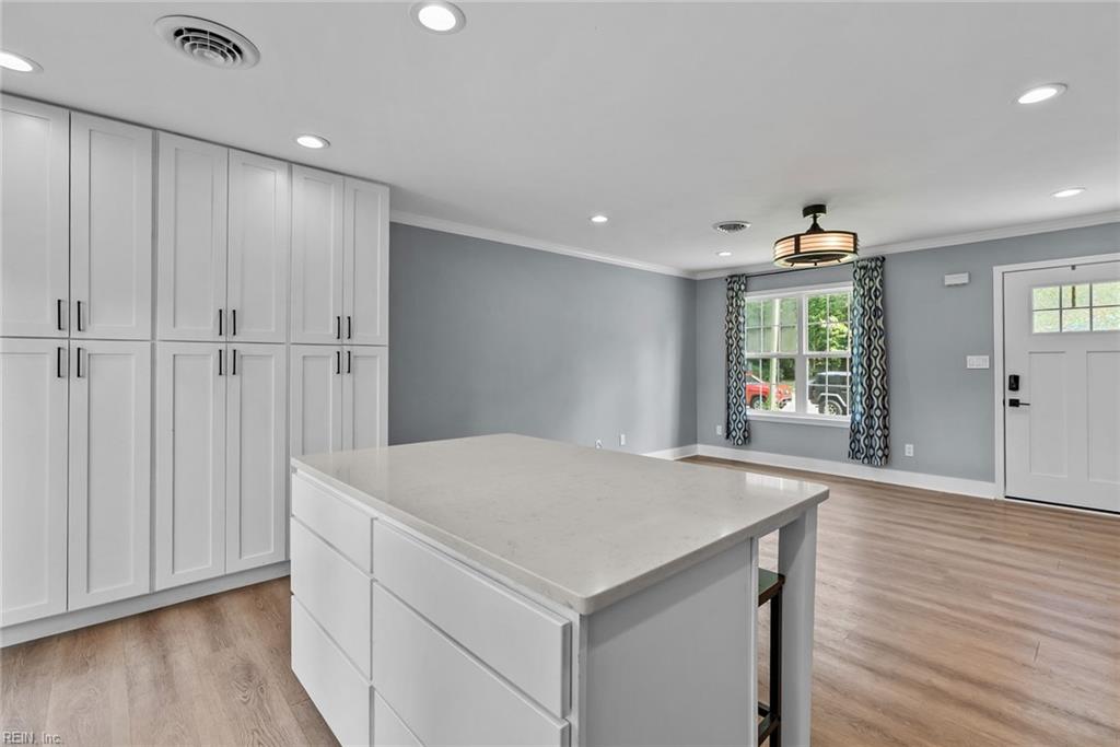 1150 Beautiful St Property Photo 8