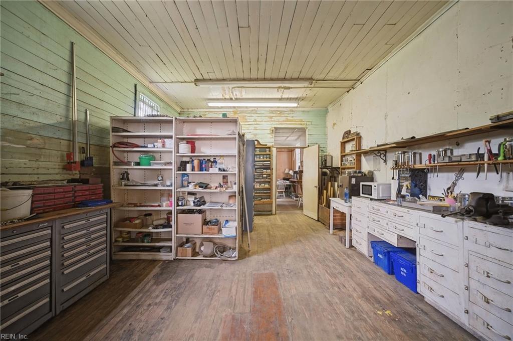 351 Maryland Ave Property Photo 14