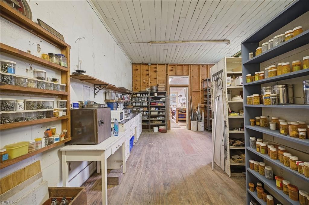 351 Maryland Ave Property Photo 16