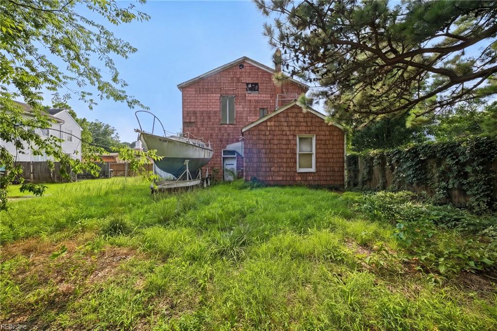 351 Maryland Ave Property Photo 39
