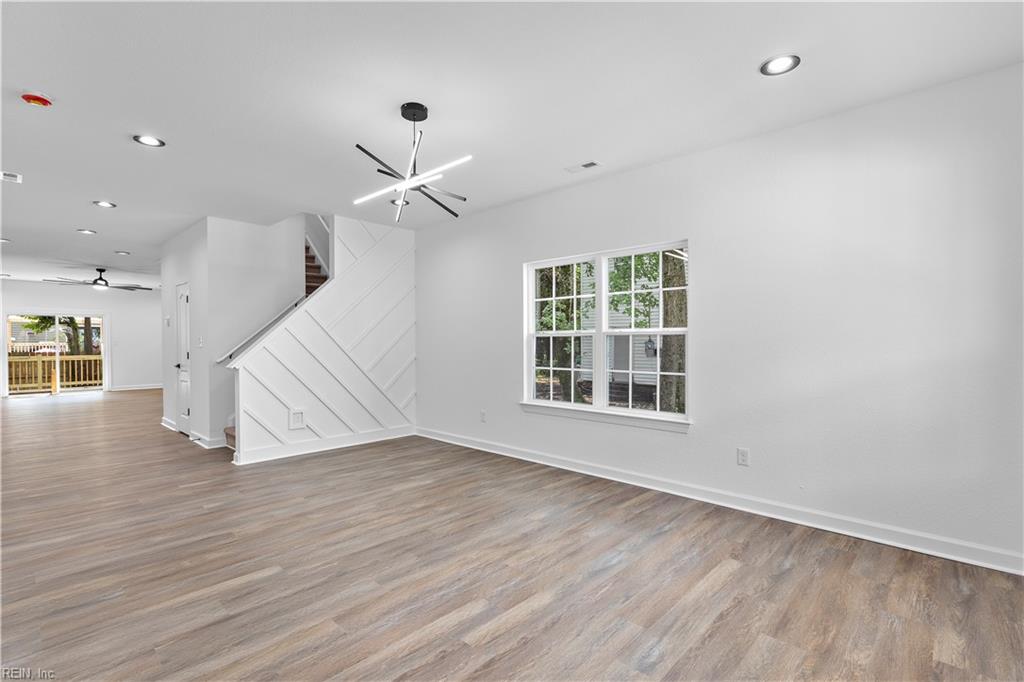 1220 28th St Property Photo 5