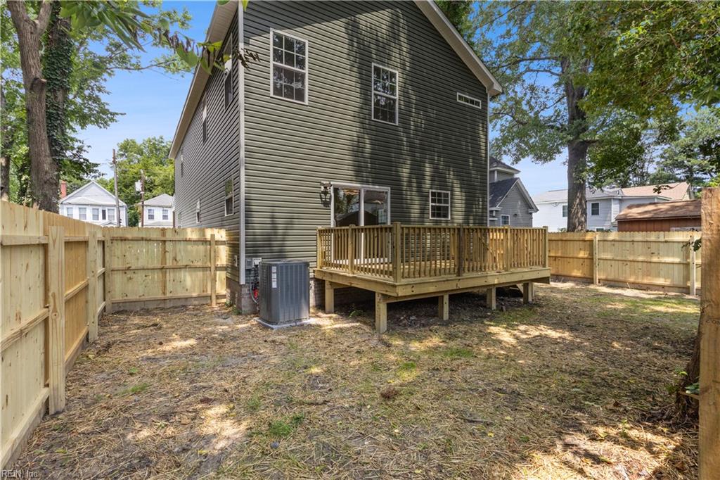 1220 28th St Property Photo 39
