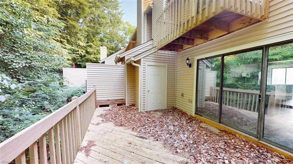 211 Bridgewater Dr Property Photo 19