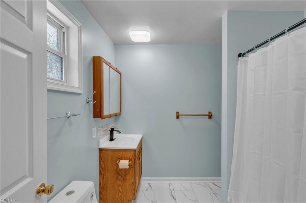 891 Bells Mill Rd Property Photo 33