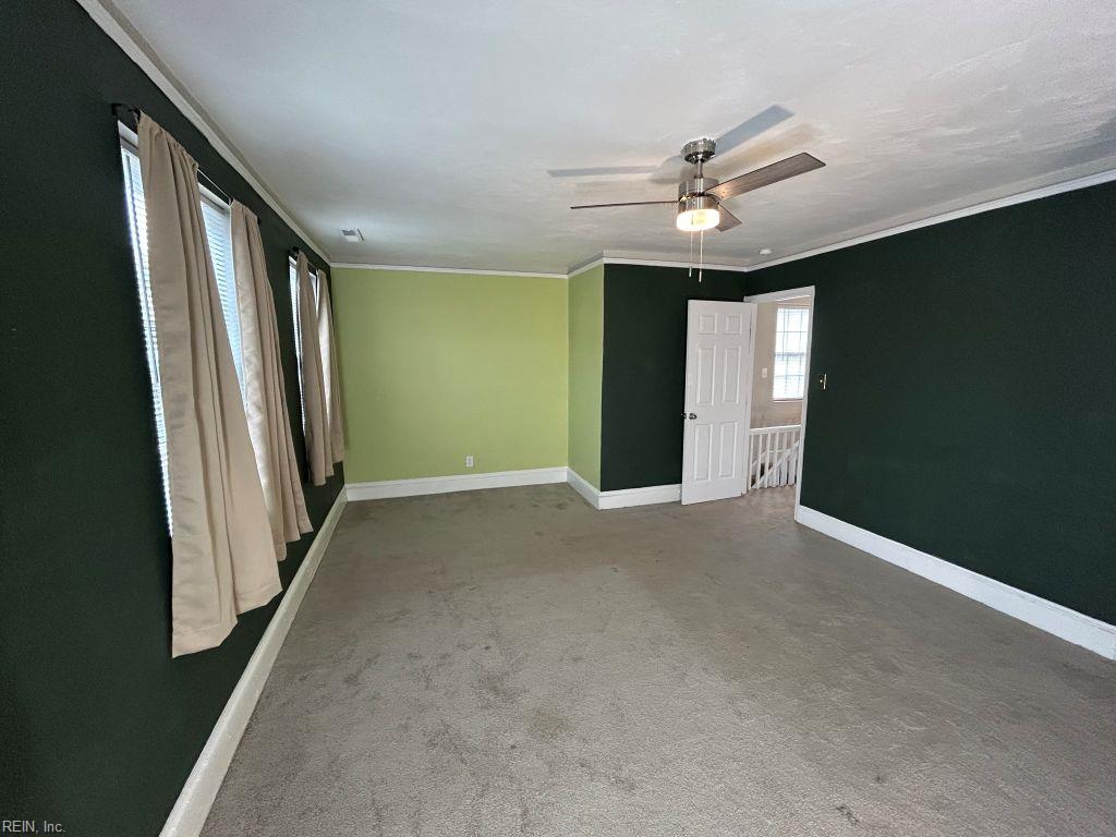 973 Rugby St Property Photo 22