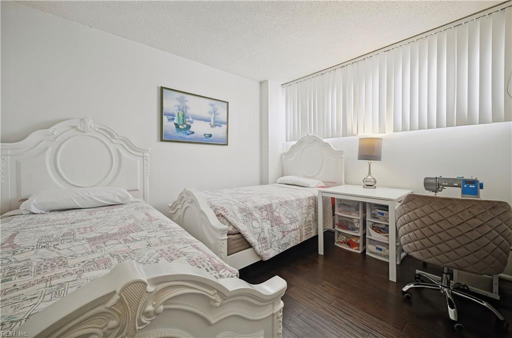 2830 Shore Dr Property Photo 15