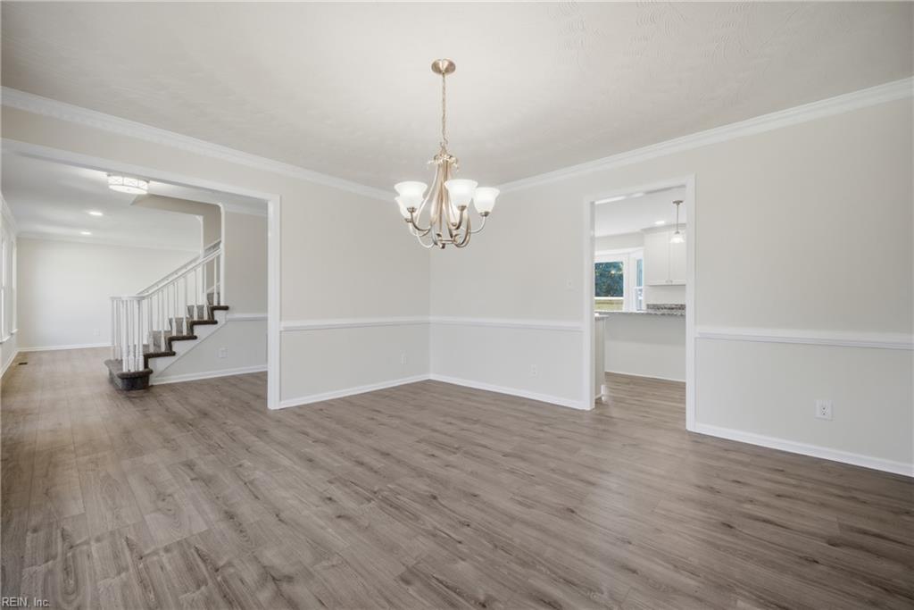 4805 Halifax Dr Property Photo 6