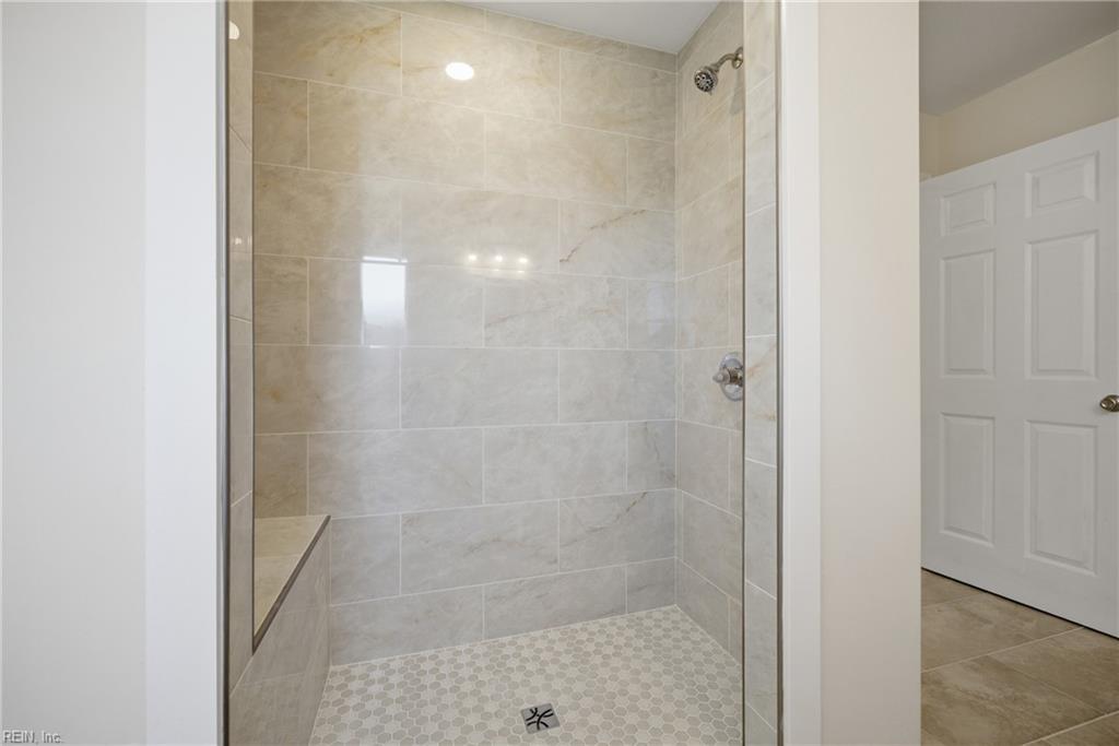 4805 Halifax Dr Property Photo 18