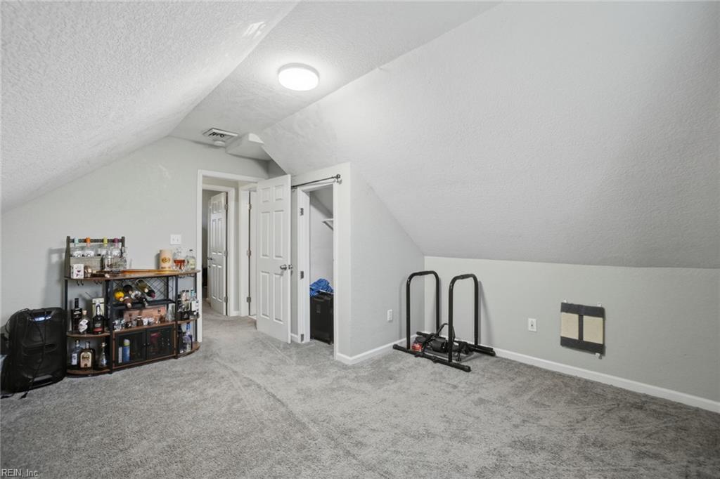 2304 Elaine Ave Property Photo 10