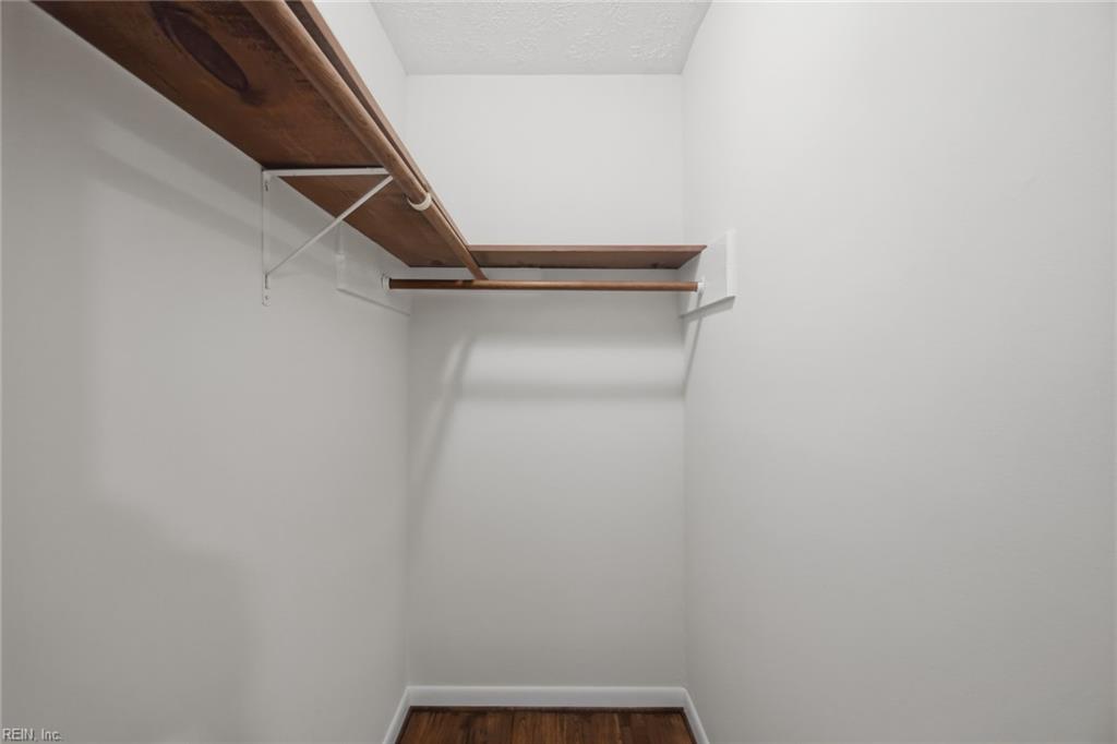7740 Waters Edge Ln Property Photo 34