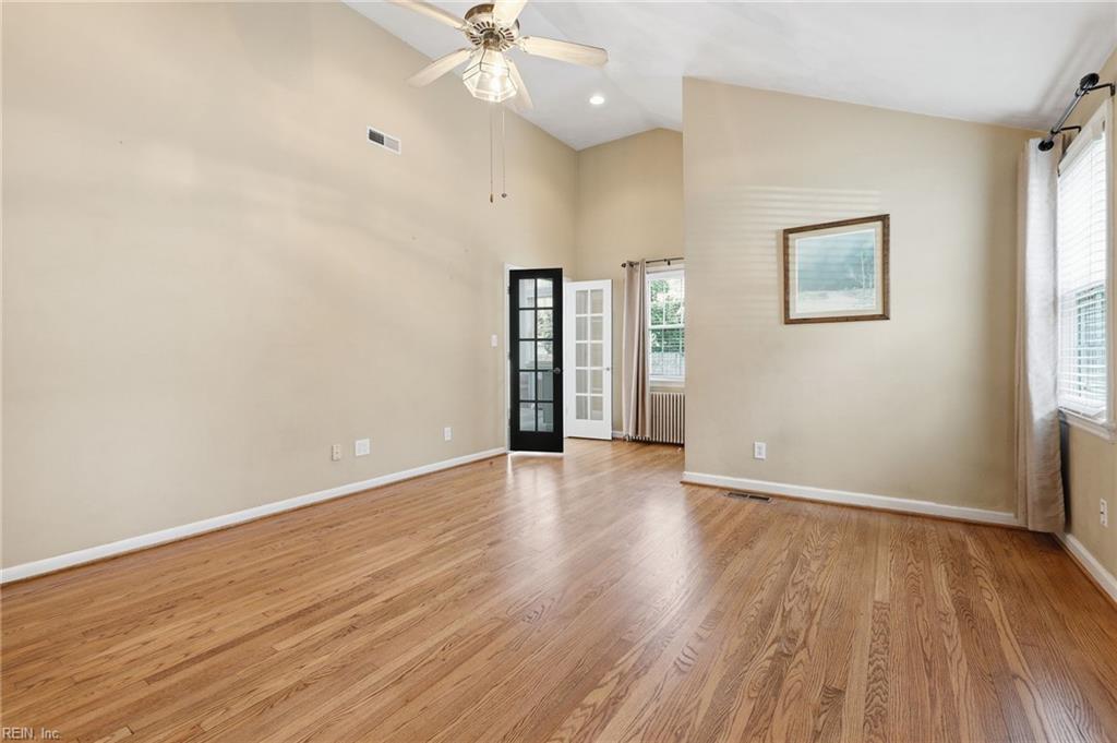 1330 Buckingham Ave Property Photo 15