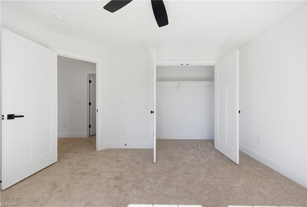 1015 42nd St Property Photo 30