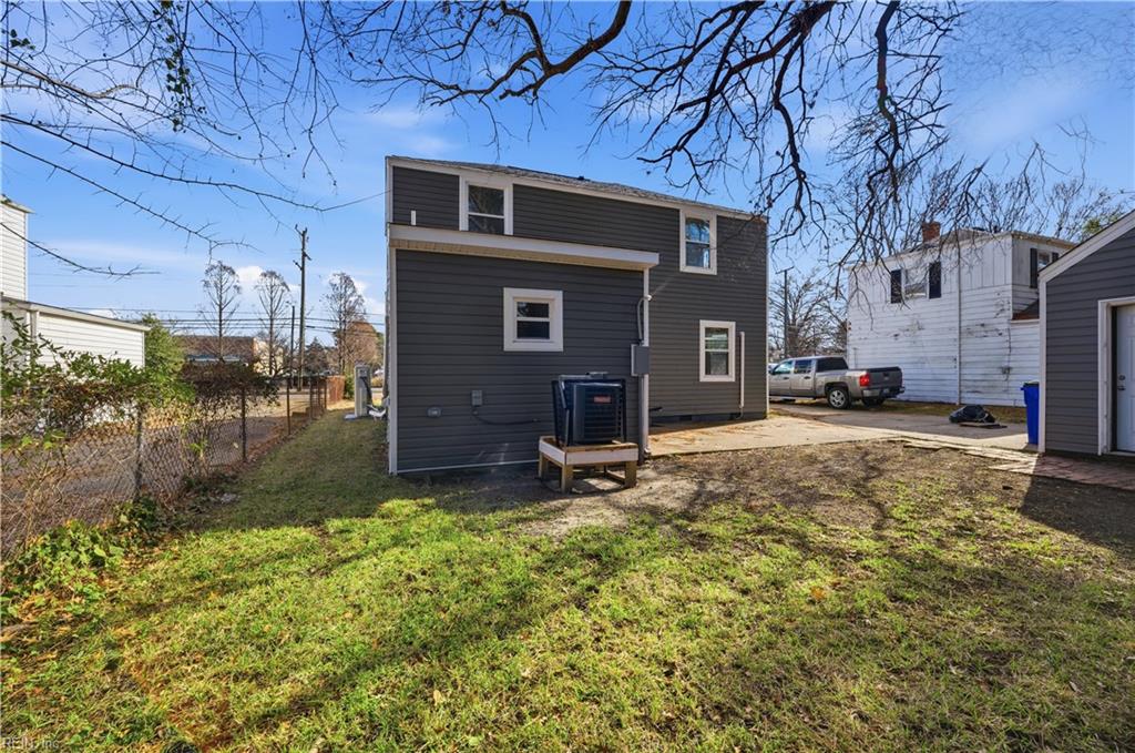 3517 Tidewater Dr Property Photo 21