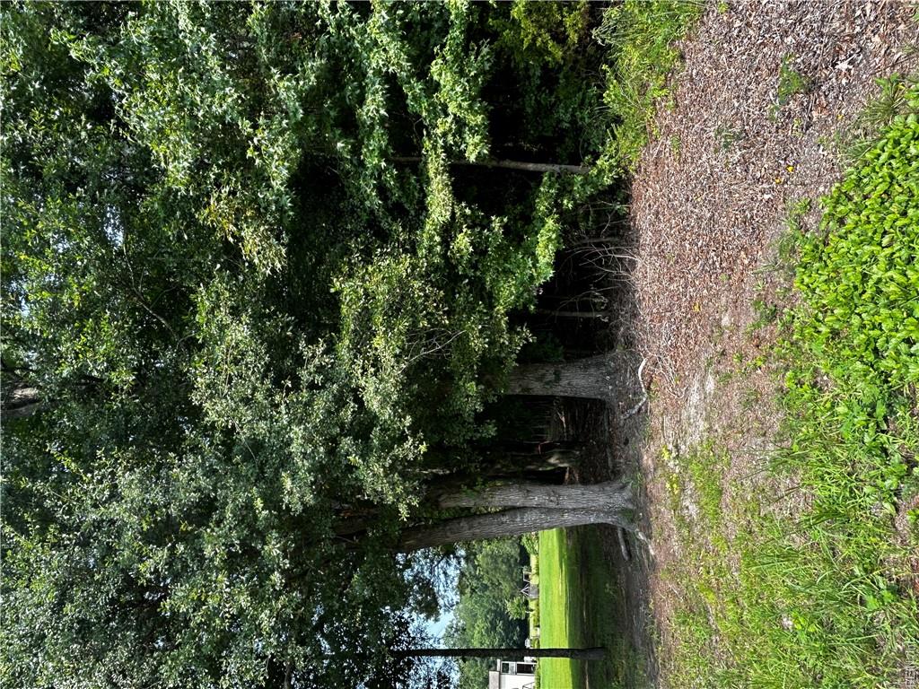 42.99 Willis Rd Property Photo 8