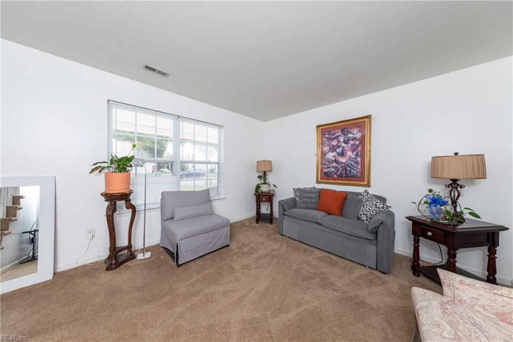 29 Red Robin Turn Property Photo 4