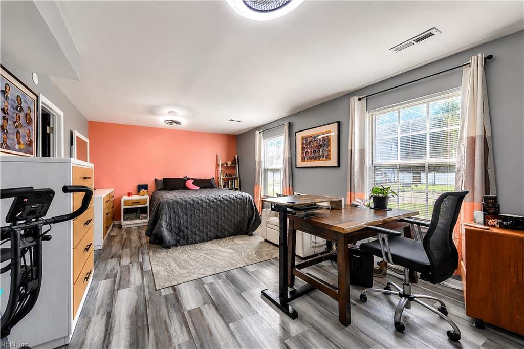 29 Red Robin Turn Property Photo 12