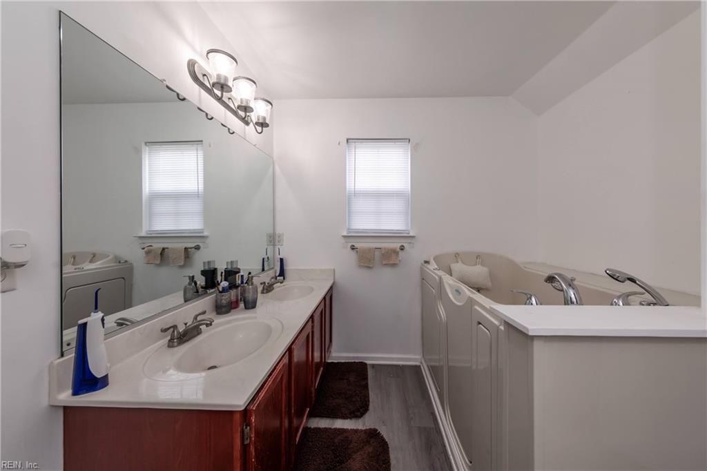 29 Red Robin Turn Property Photo 22