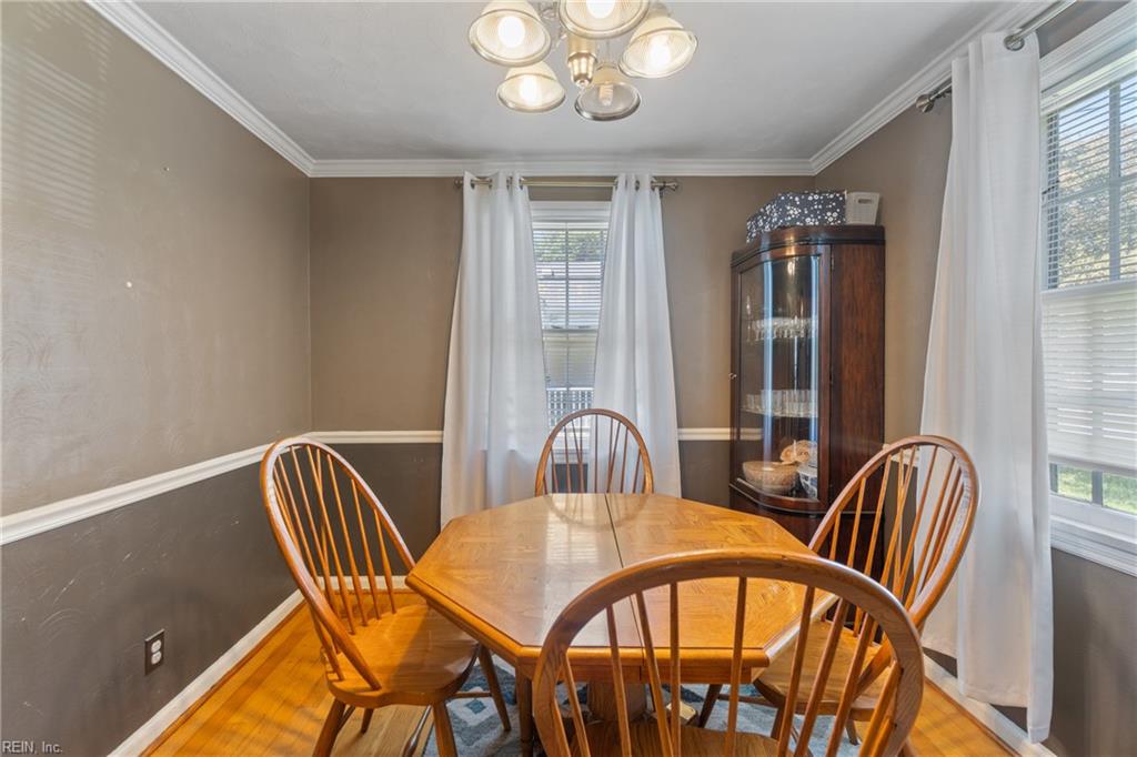 2309 Leckie St Property Photo 7