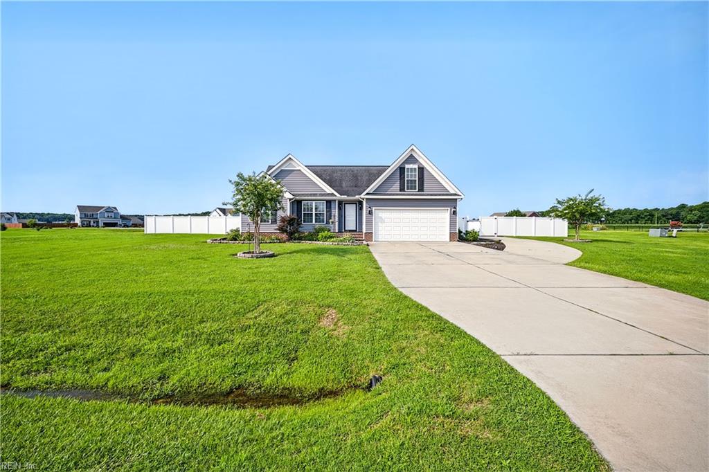 104 Cape Fear Dr Property Photo 3