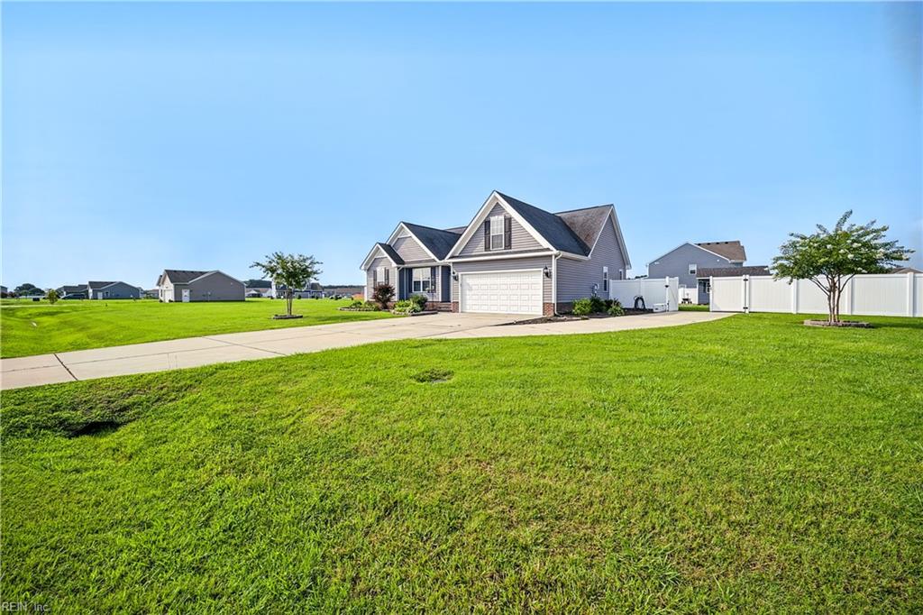 104 Cape Fear Dr Property Photo 4