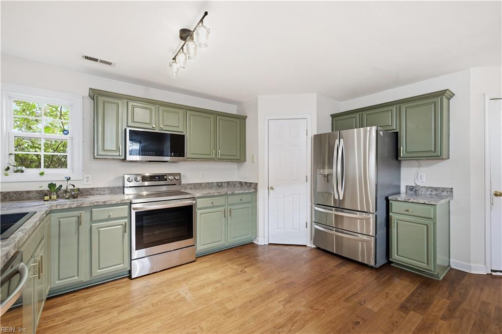 2130 Lockard Ave Property Photo 4