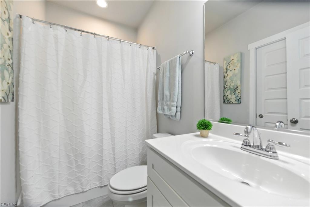 301 Sikeston Ln Property Photo 20