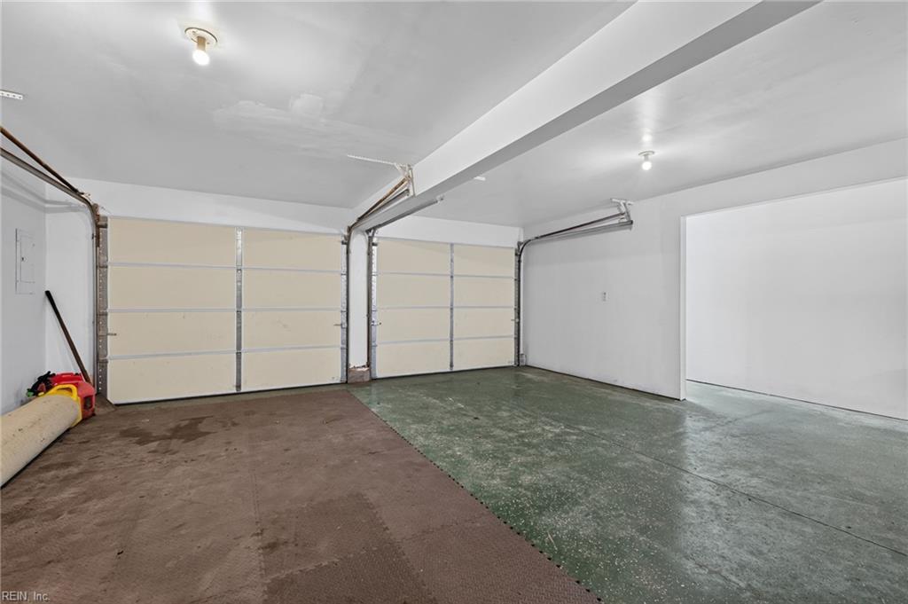 321 Saint Brie E Property Photo 12