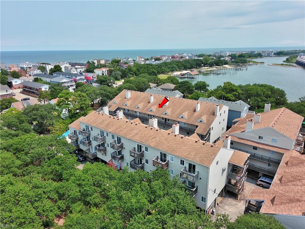 833 Little Bay Ave Property Photo 1