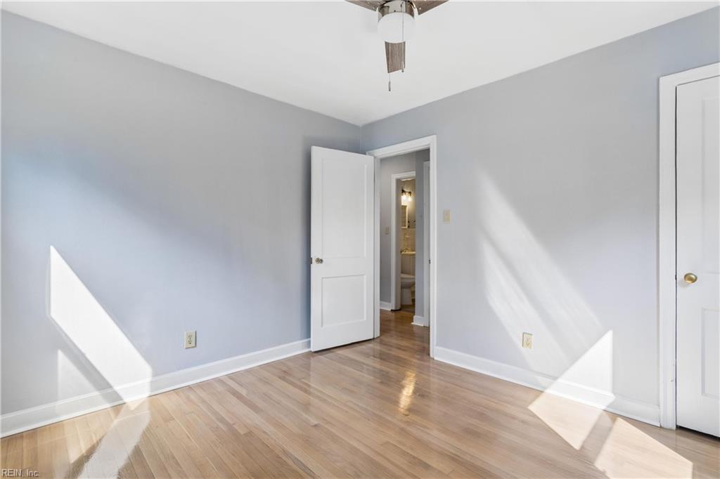 621 Sterling St Property Photo 32