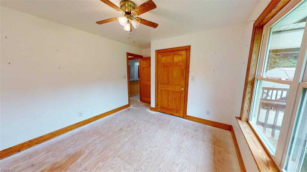 747 Silver Springs Rd Property Photo 11