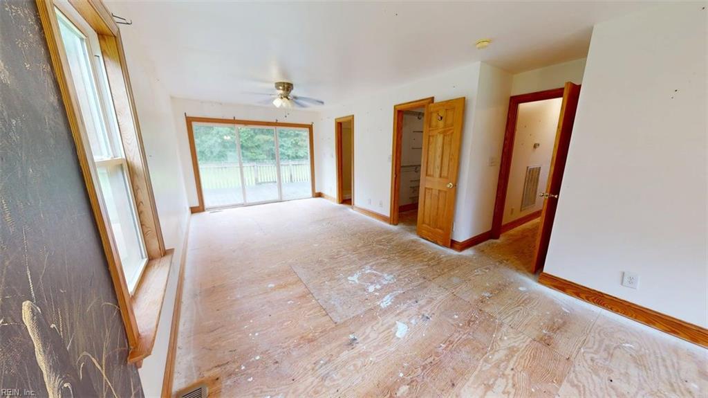 747 Silver Springs Rd Property Photo 14