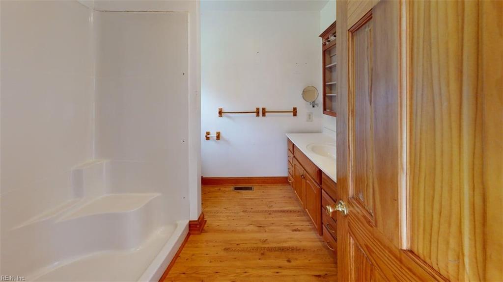 747 Silver Springs Rd Property Photo 31