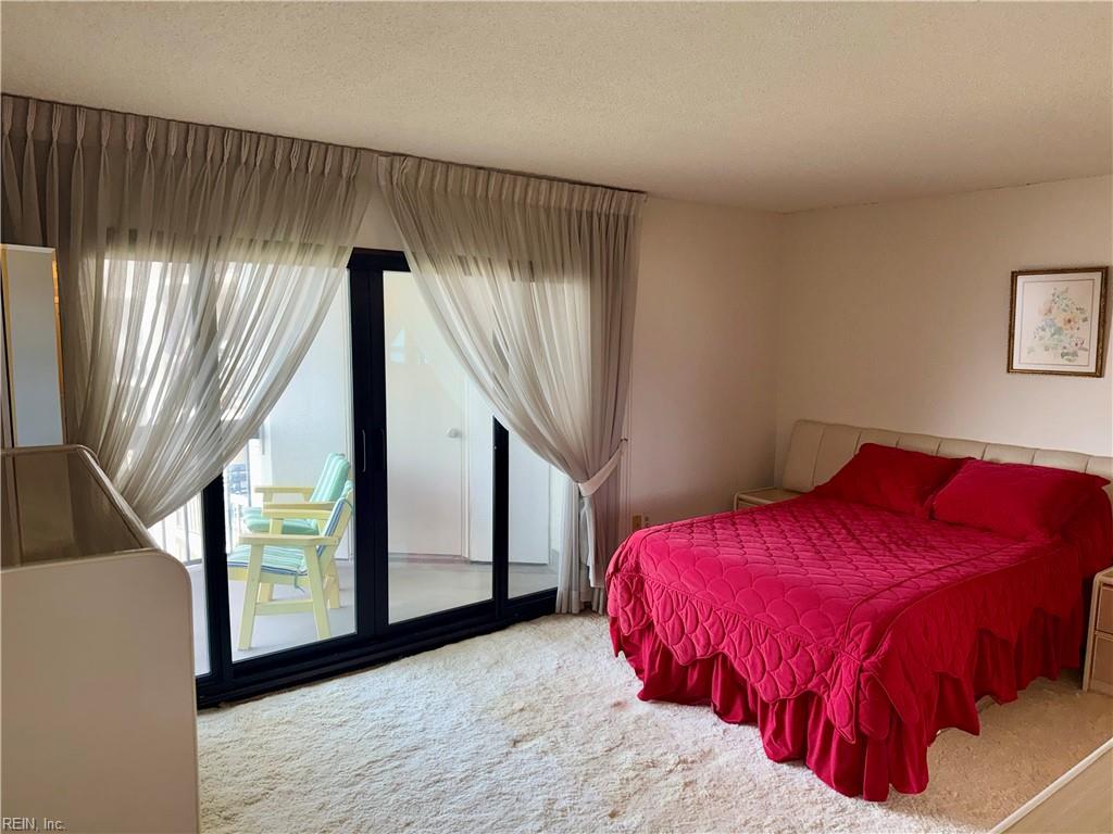 2830 Shore Dr Property Photo 10