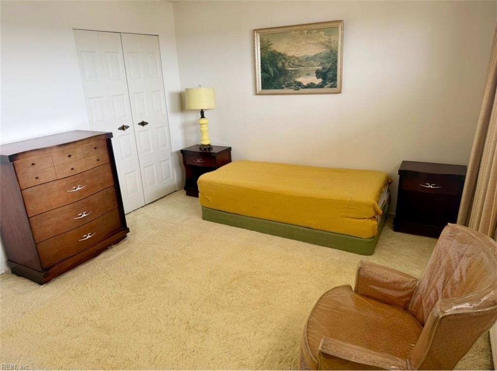 2830 Shore Dr Property Photo 16