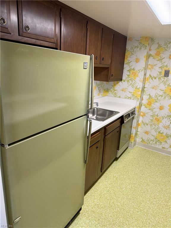 2830 Shore Dr Property Photo 22