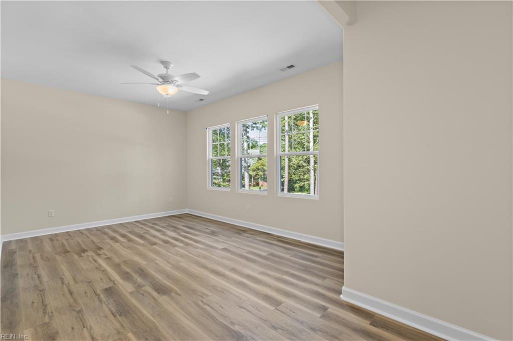 19 Grove Ave Property Photo 24
