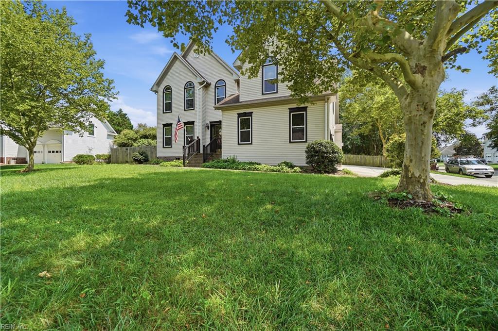 609 Edgewood Arch Property Photo 1