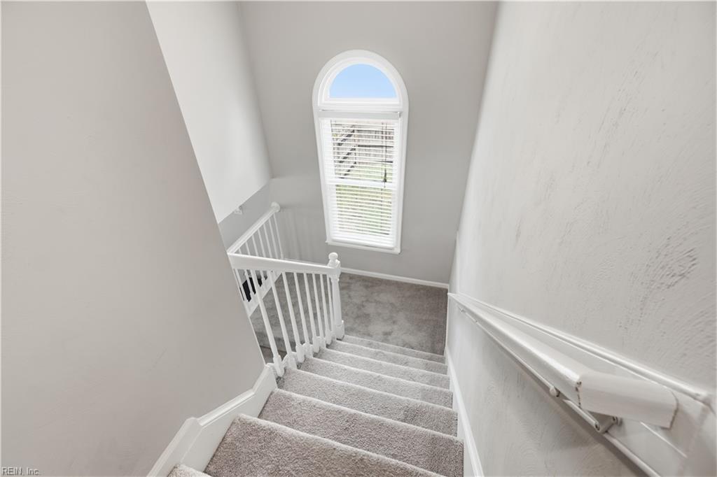 609 Edgewood Arch Property Photo 24