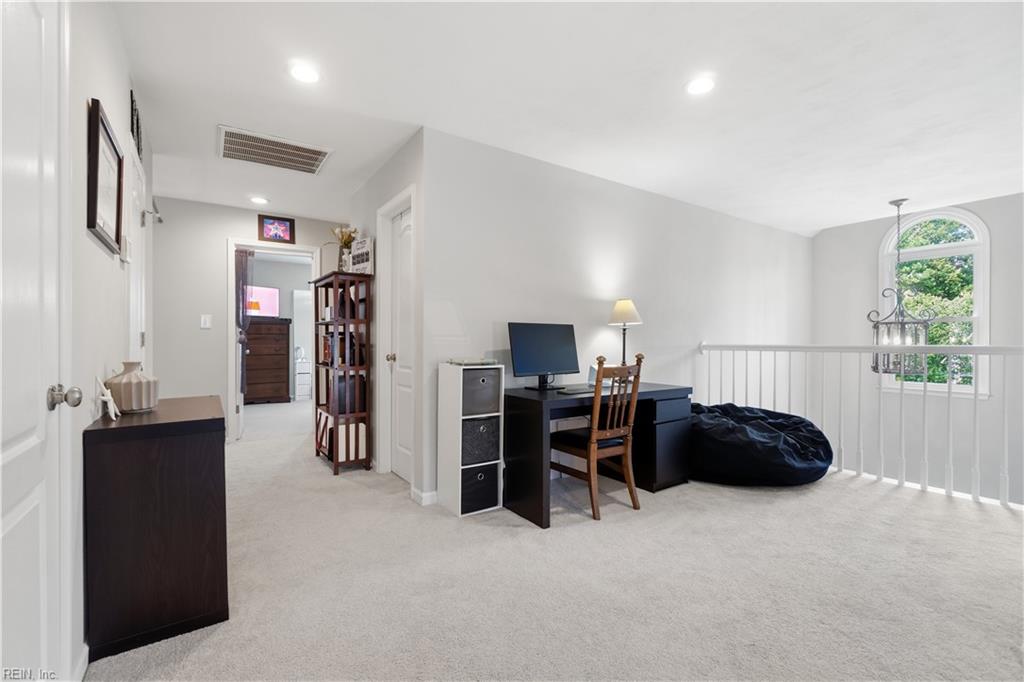 609 Edgewood Arch Property Photo 30