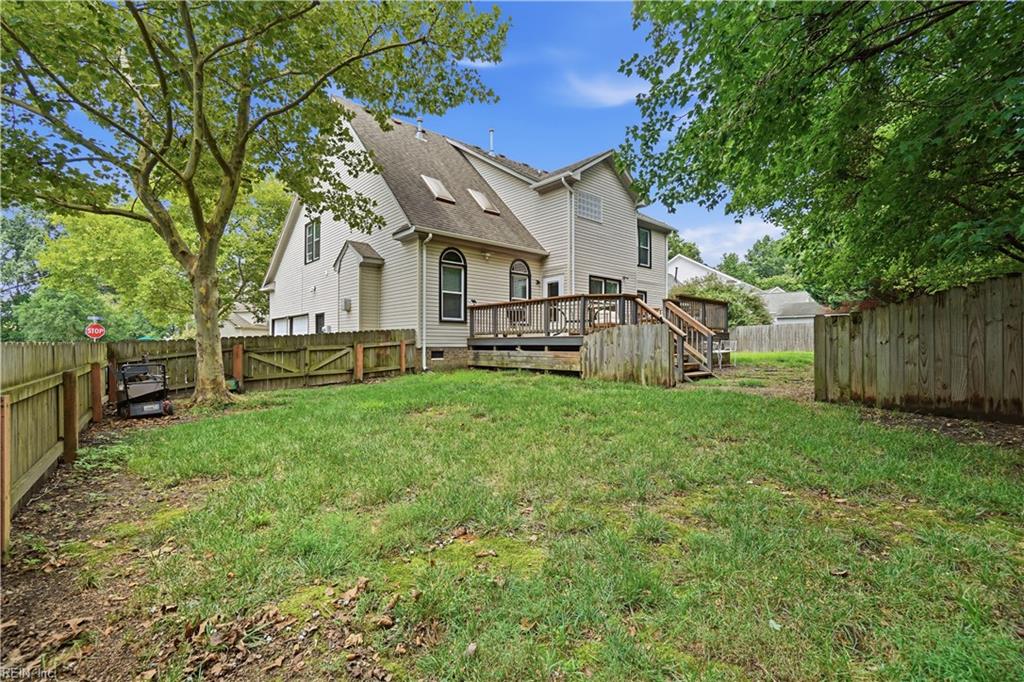 609 Edgewood Arch Property Photo 38