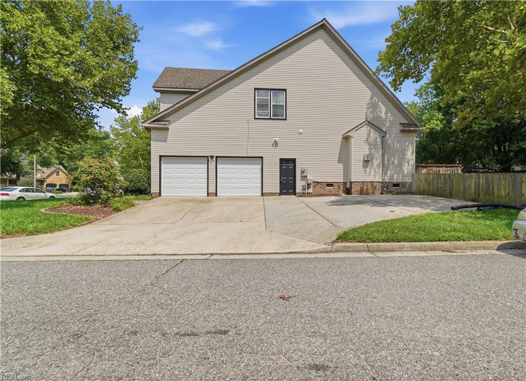 609 Edgewood Arch Property Photo 40