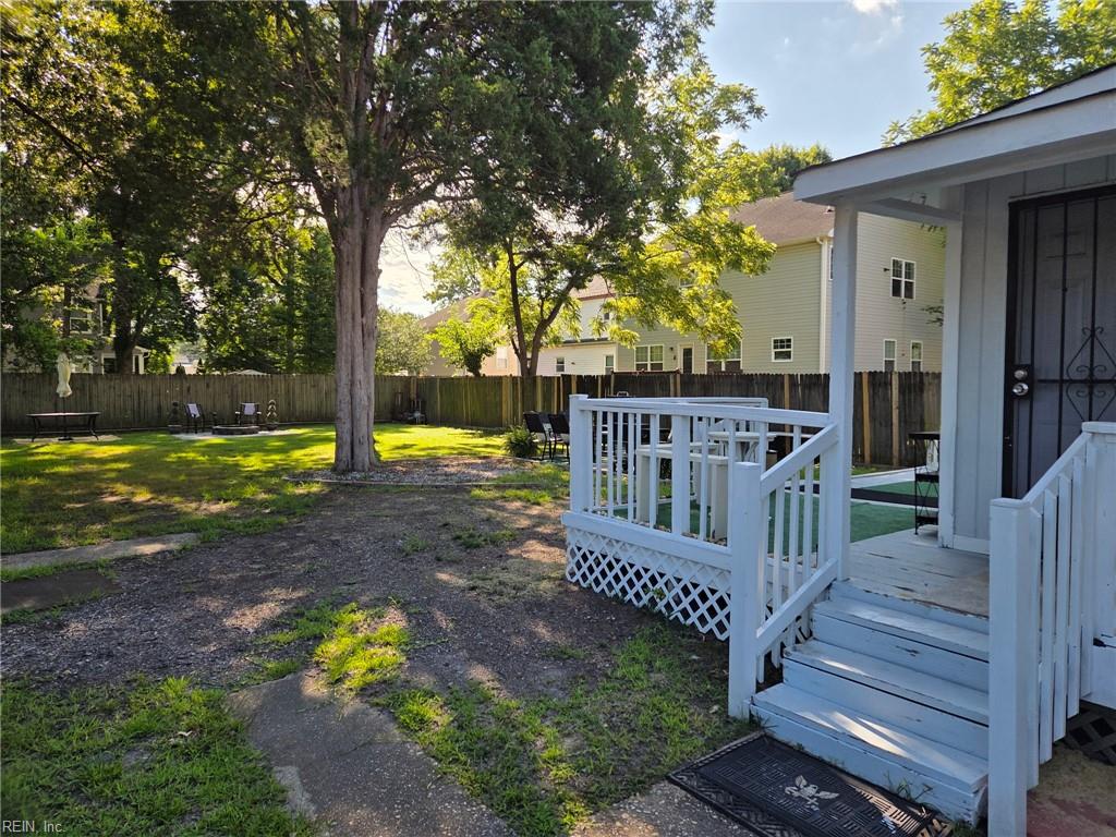 3210 Sewells Point Rd Property Photo 5