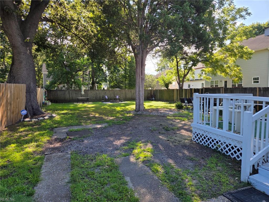 3210 Sewells Point Rd Property Photo 6