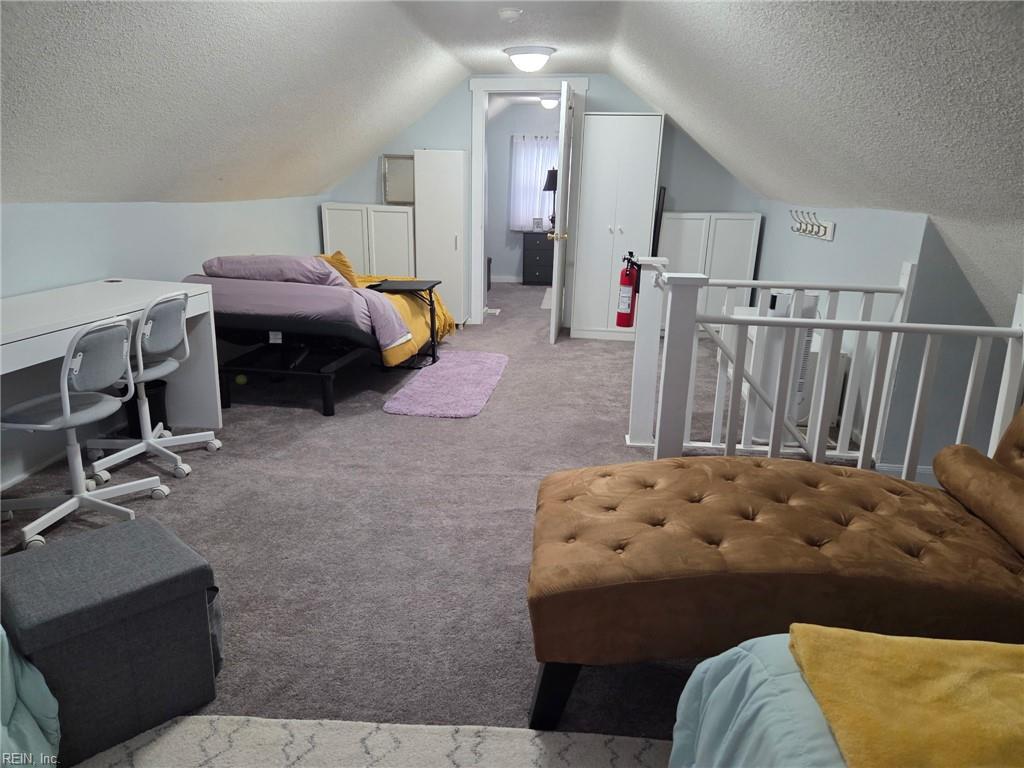 3210 Sewells Point Rd Property Photo 13