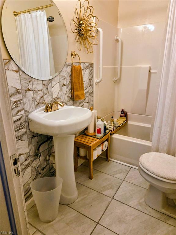 3210 Sewells Point Rd Property Photo 20